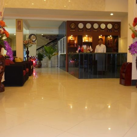 Hotel Hi Land Phnom Penh Exterior foto
